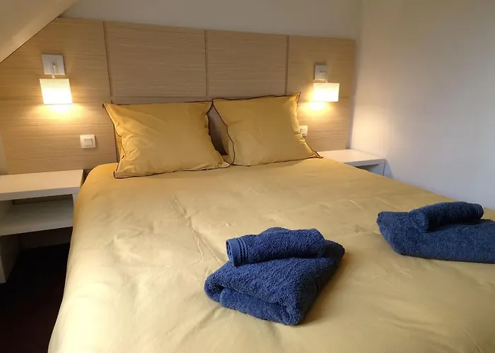 Nid D\'Aven Charmante Maison, Piscine De Fevrier A Octobre 1-6P Dans Residence