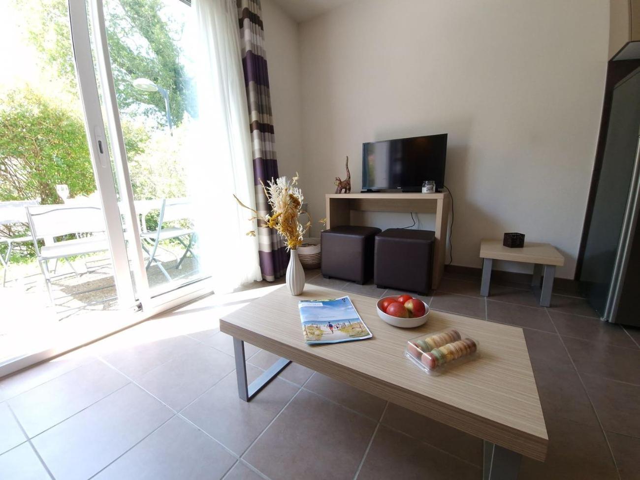 Nid D'aven Charmante Maison, Piscine De Fevrier A Octobre 1-6p Dans Apartment *