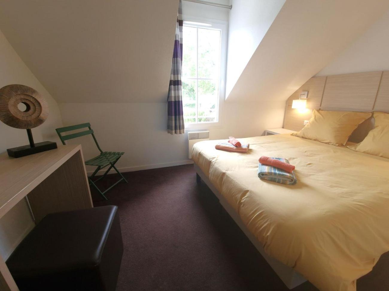 Nid D'aven Charmante Maison, Piscine De Fevrier A Octobre 1-6p Dans * Pont-Aven